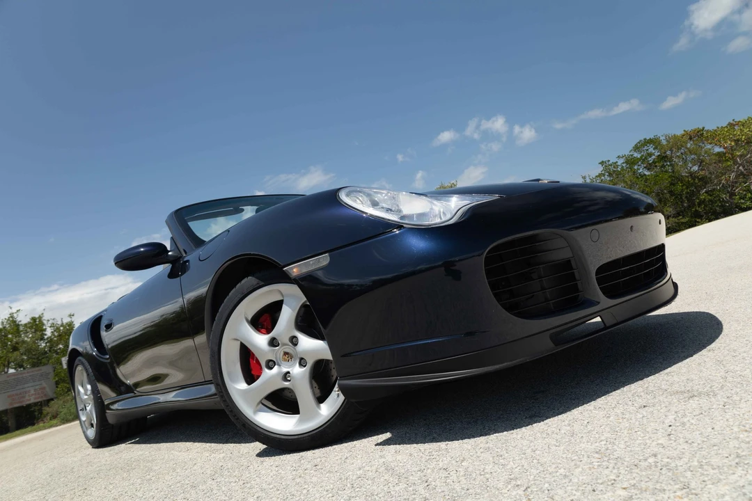 2004 Porsche 996 Turbo - Image 17 of 31