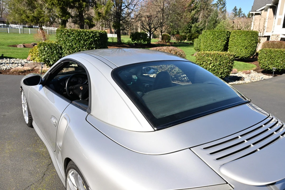 2004 Porsche 996 Turbo - Image 25 of 31