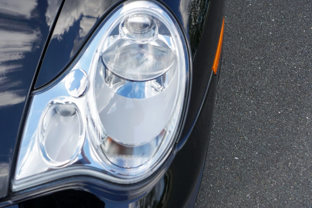 2004 Porsche 996 Turbo - Image 19 of 31
