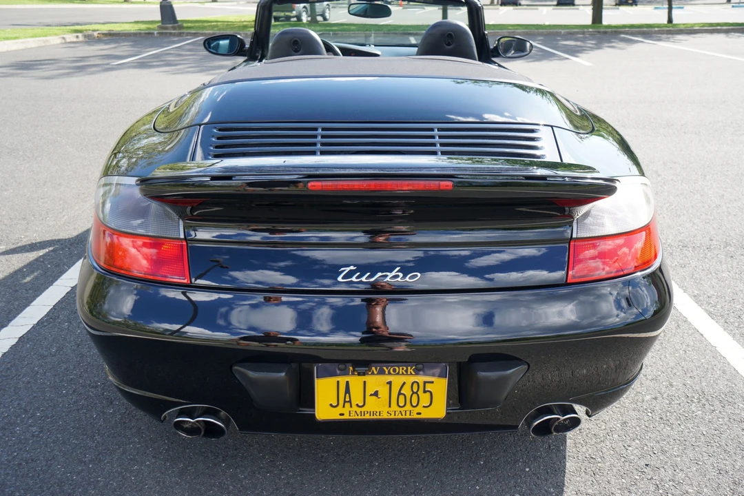 2004 Porsche 996 Turbo - Image 9 of 31