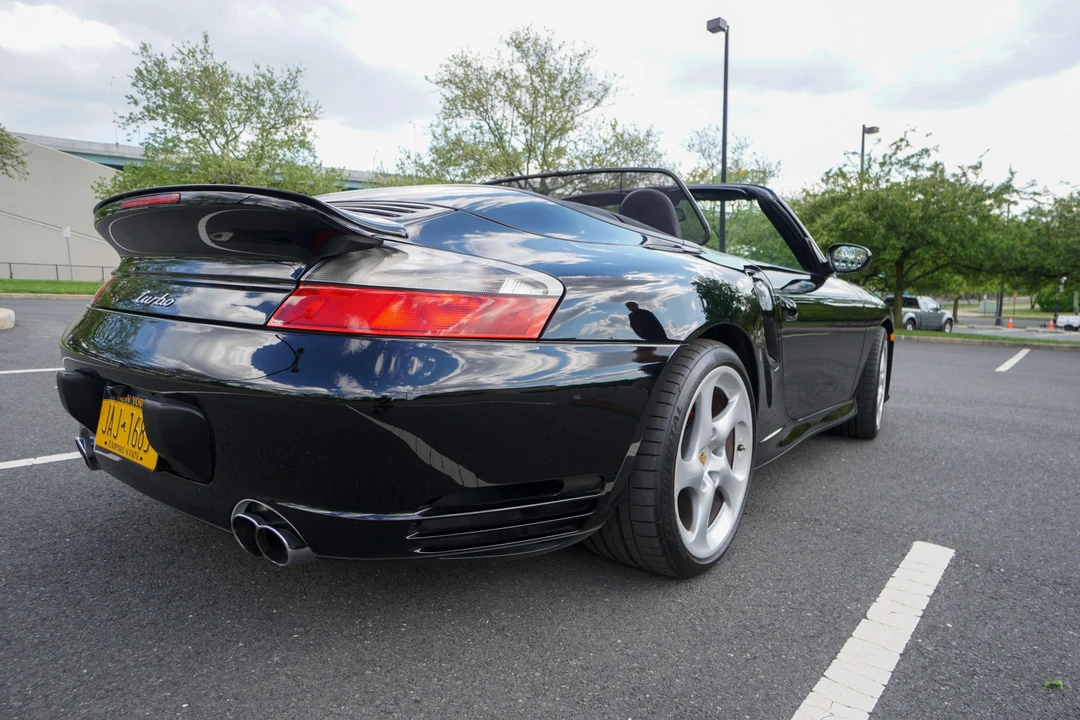 2004 Porsche 996 Turbo - Image 7 of 31