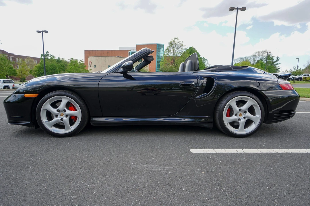 2004 Porsche 996 Turbo - Image 11 of 31