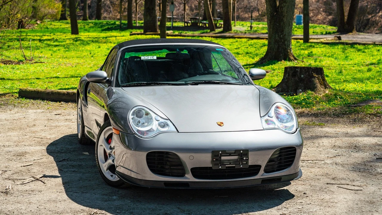 2004 Porsche 996 Turbo - Image 22 of 31