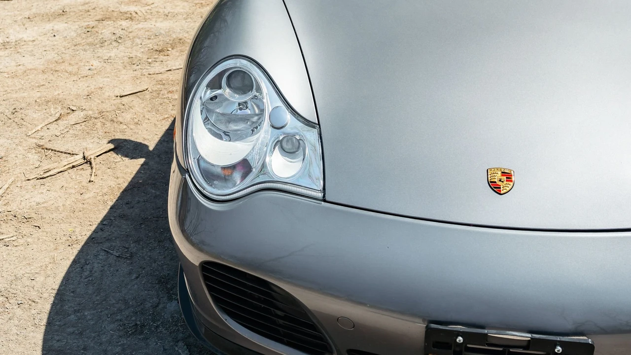 2004 Porsche 996 Turbo - Image 24 of 31