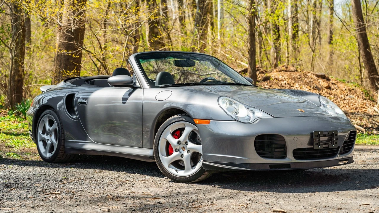 2004 Porsche 996 Turbo - Image 9 of 31