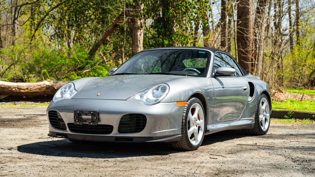 2004 Porsche 996 Turbo - Image 26 of 31