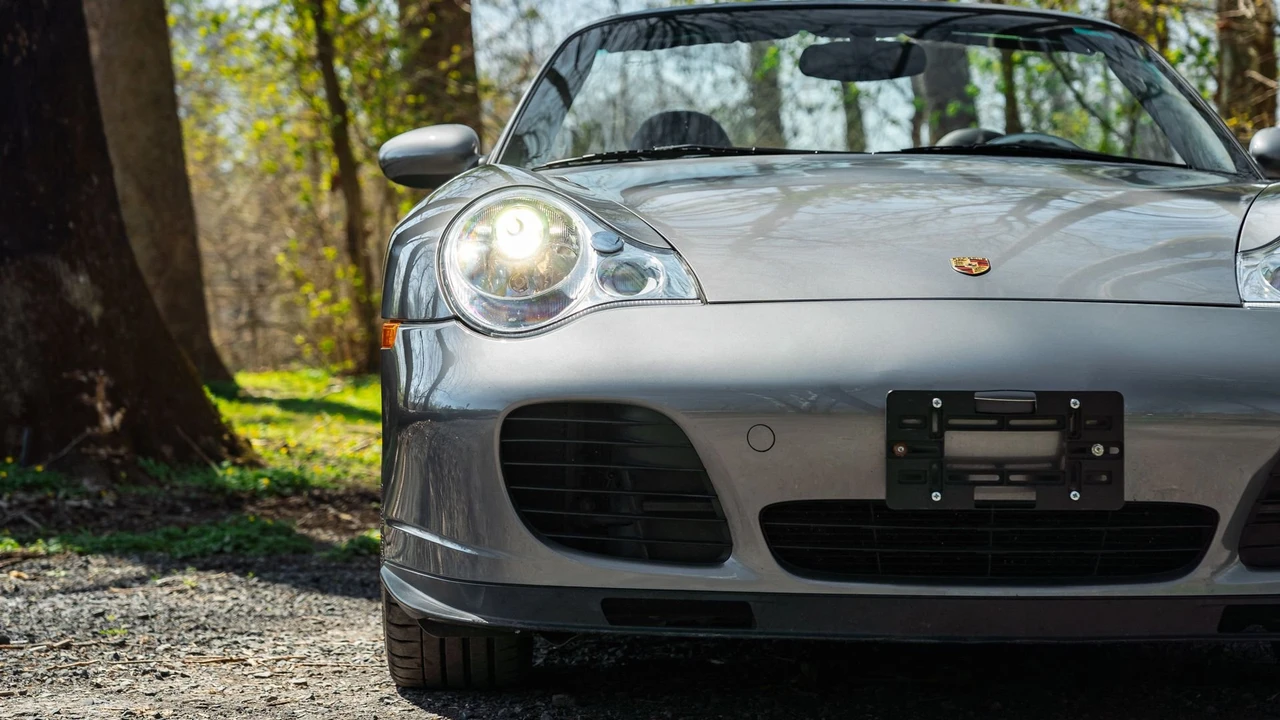 2004 Porsche 996 Turbo - Image 8 of 31