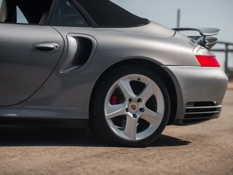 2004 Porsche 996 Turbo - Image 15 of 31