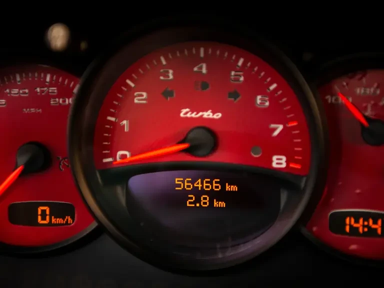 2004 Porsche 996 Turbo - Image 23 of 31