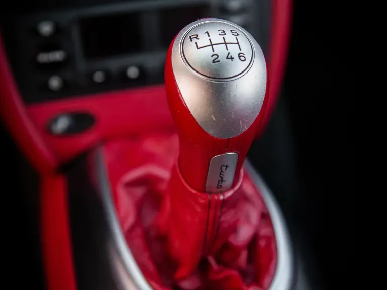 2004 Porsche 996 Turbo - Image 26 of 31