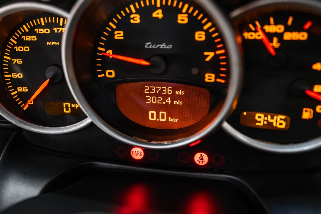 2004 Porsche 996 Turbo - Image 11 of 12
