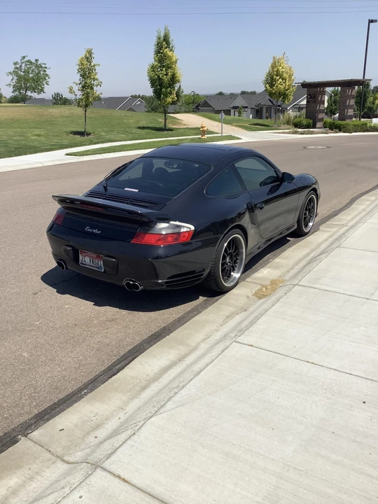 2004 Porsche 996 Turbo - Image 10 of 31