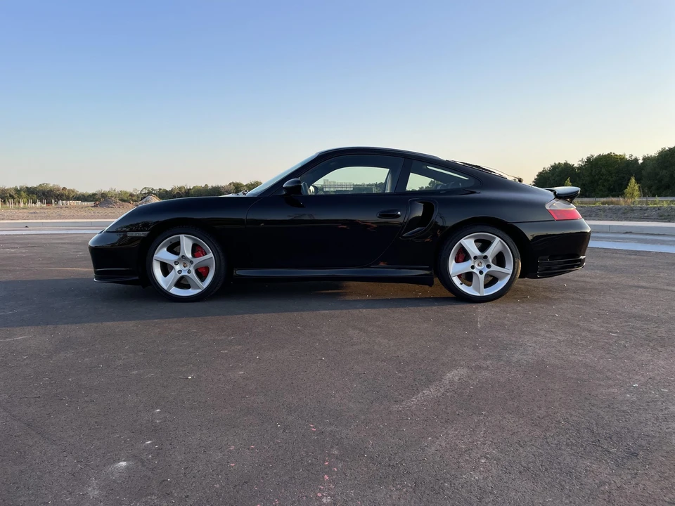 2004 Porsche 996 Turbo - Image 23 of 31