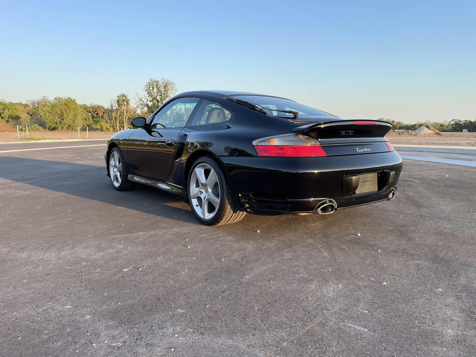 2004 Porsche 996 Turbo - Image 22 of 31