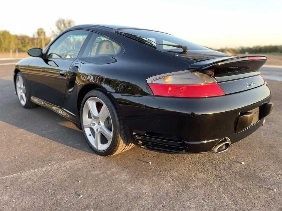 2004 Porsche 996 Turbo - Image 21 of 31