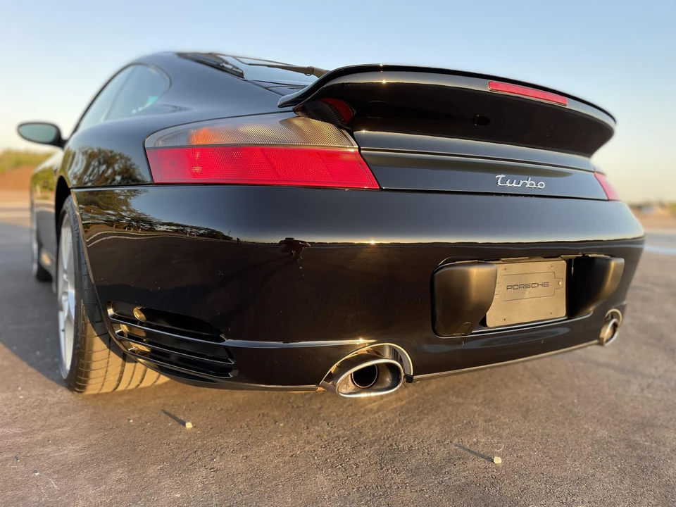 2004 Porsche 996 Turbo - Image 19 of 31