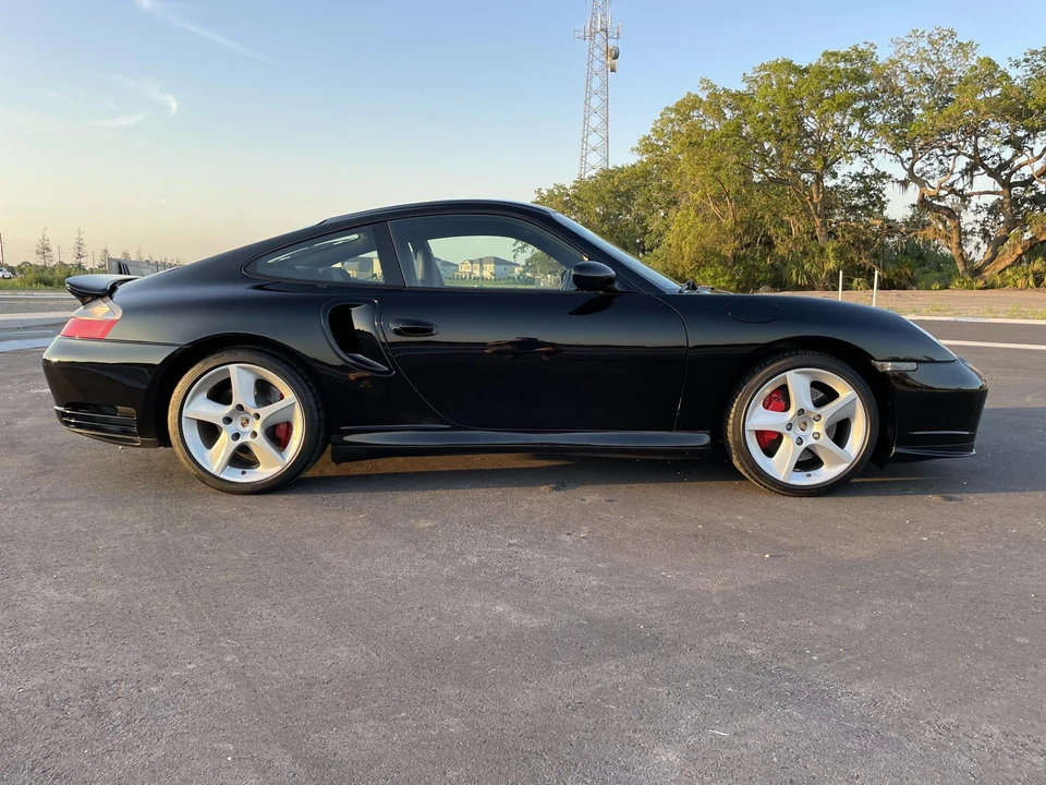 2004 Porsche 996 Turbo - Image 9 of 31
