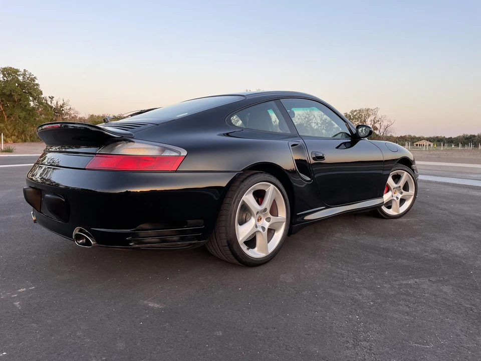 2004 Porsche 996 Turbo - Image 16 of 31