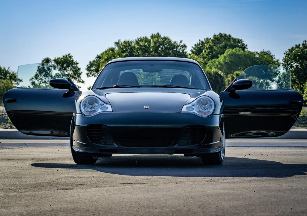 2004 Porsche 996 Turbo - Image 27 of 31