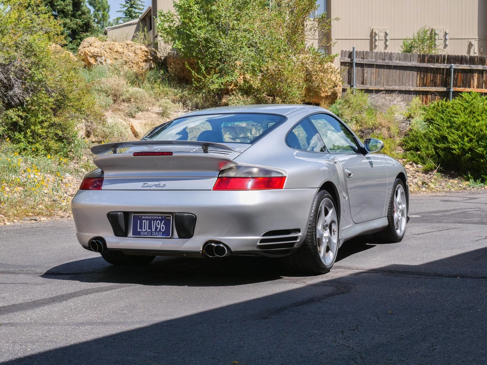 2004 Porsche 996 Turbo - Image 23 of 31