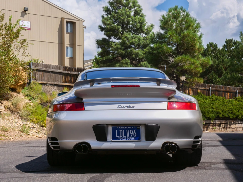 2004 Porsche 996 Turbo - Image 22 of 31