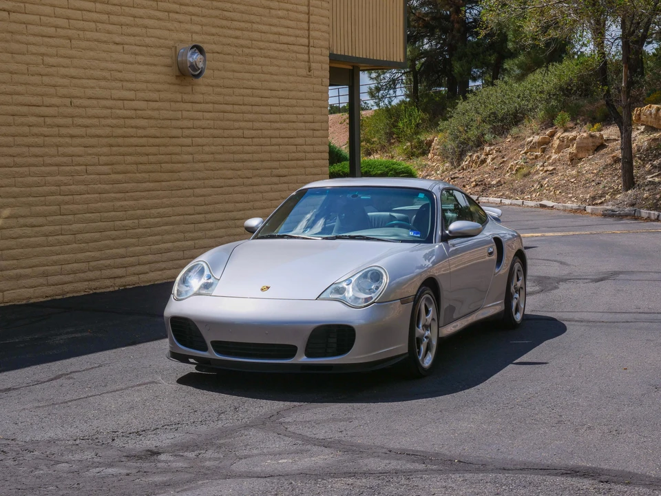 2004 Porsche 996 Turbo - Image 8 of 31