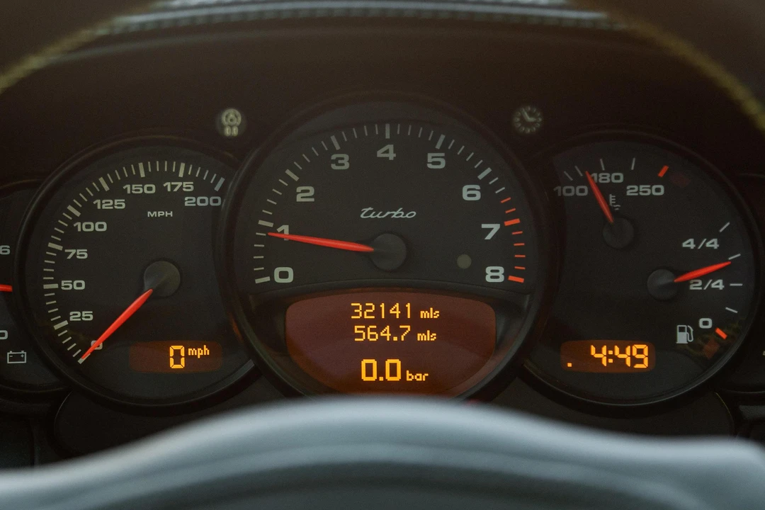 2004 Porsche 996 Turbo - Image 21 of 31