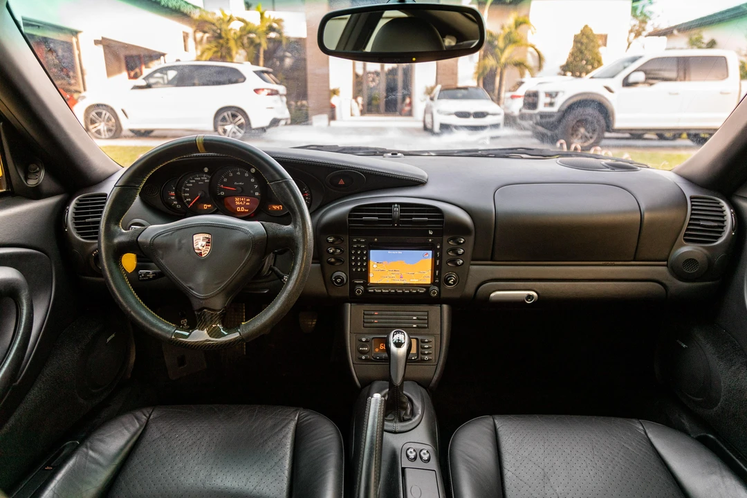 2004 Porsche 996 Turbo - Image 18 of 31