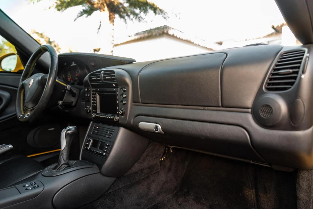 2004 Porsche 996 Turbo - Image 27 of 31