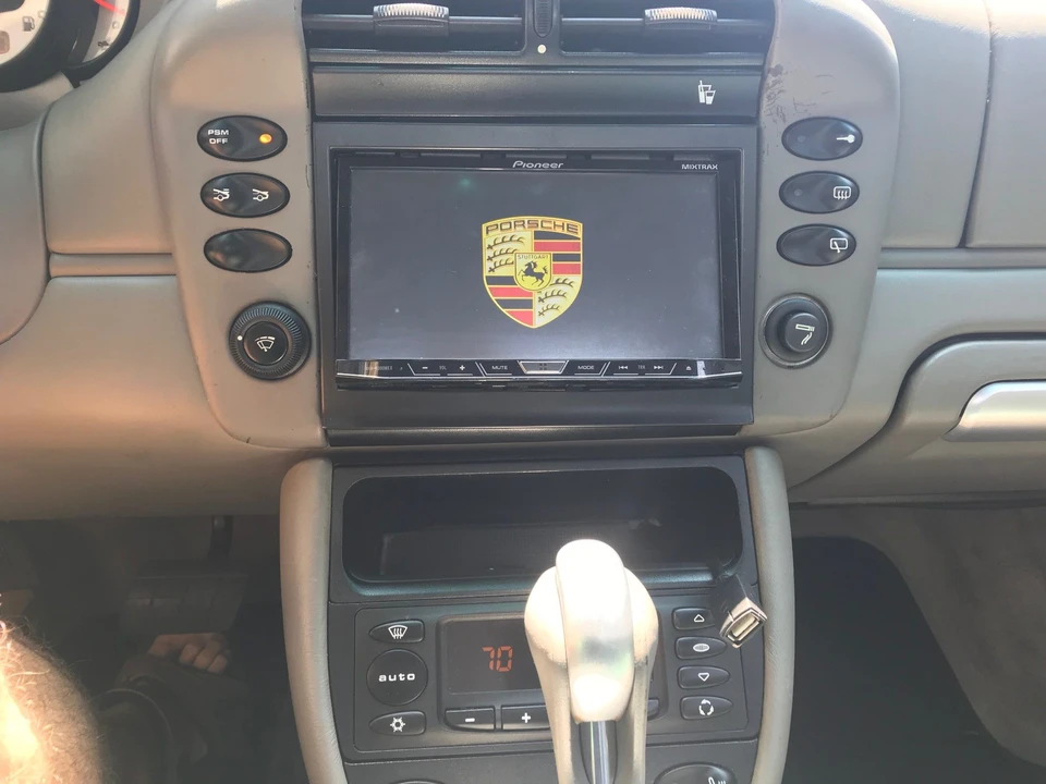 2004 Porsche 996 Turbo - Image 24 of 31