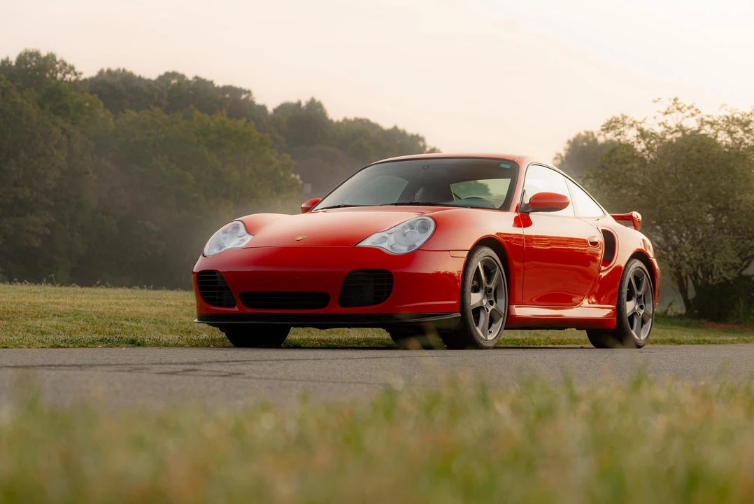 2004 Porsche 996 Turbo - Image 16 of 31