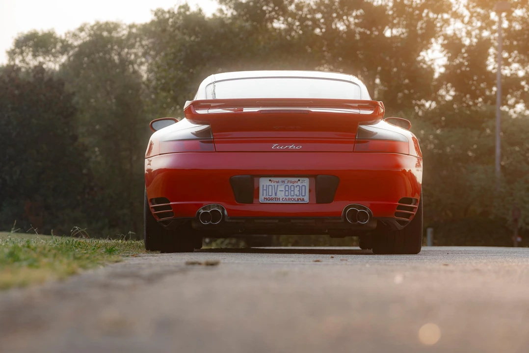2004 Porsche 996 Turbo - Image 21 of 31
