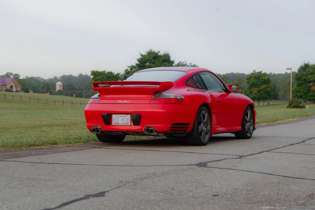 2004 Porsche 996 Turbo - Image 9 of 31