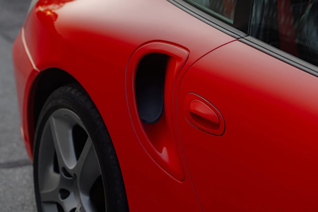 2004 Porsche 996 Turbo - Image 26 of 31