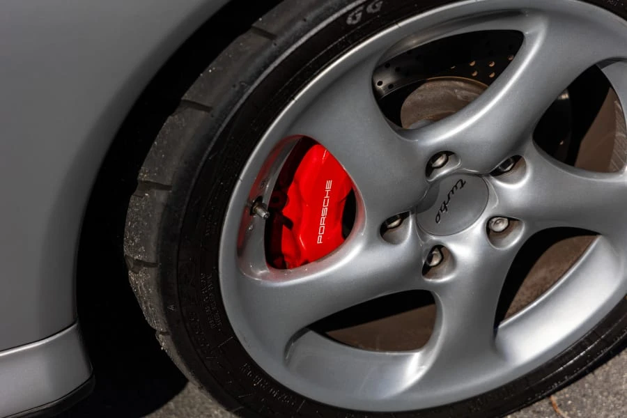 2004 Porsche 996 Turbo - Image 15 of 31