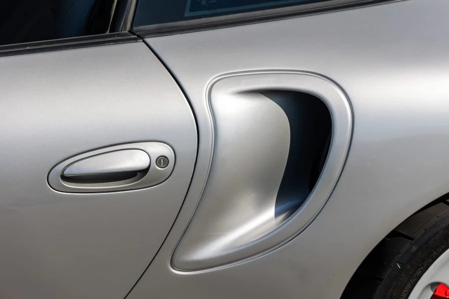2004 Porsche 996 Turbo - Image 13 of 31