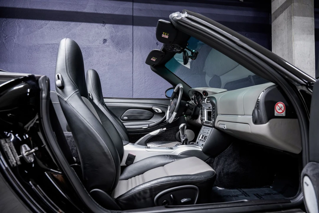 2004 Porsche 996 Turbo - Image 29 of 31