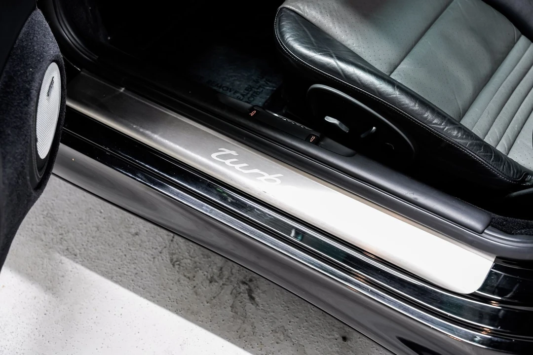 2004 Porsche 996 Turbo - Image 24 of 31