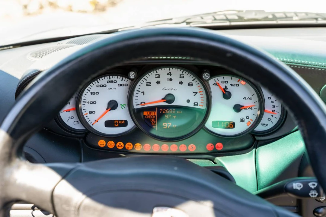 2004 Porsche 996 Turbo - Image 17 of 24