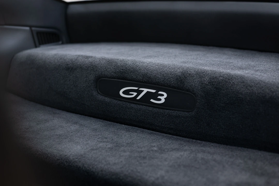 2004 Porsche 996 GT3 - Image 7 of 31