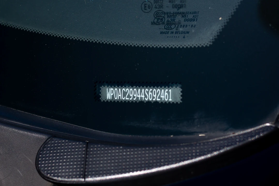 2004 Porsche 996 GT3 - Image 4 of 31