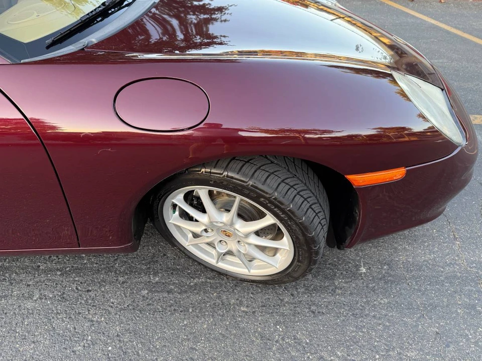 2004 Porsche 911 - Image 5 of 9