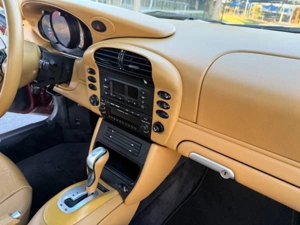 2004 Porsche 996 Carrera - Image 18 of 21