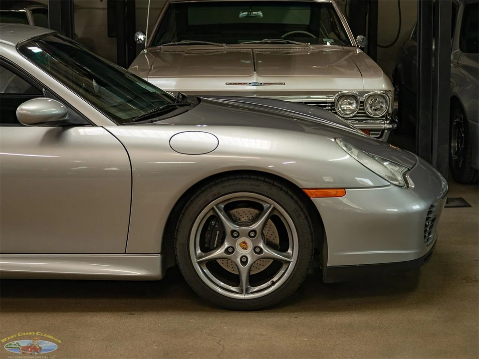 2004 Porsche 996 Carrera - Image 4 of 31