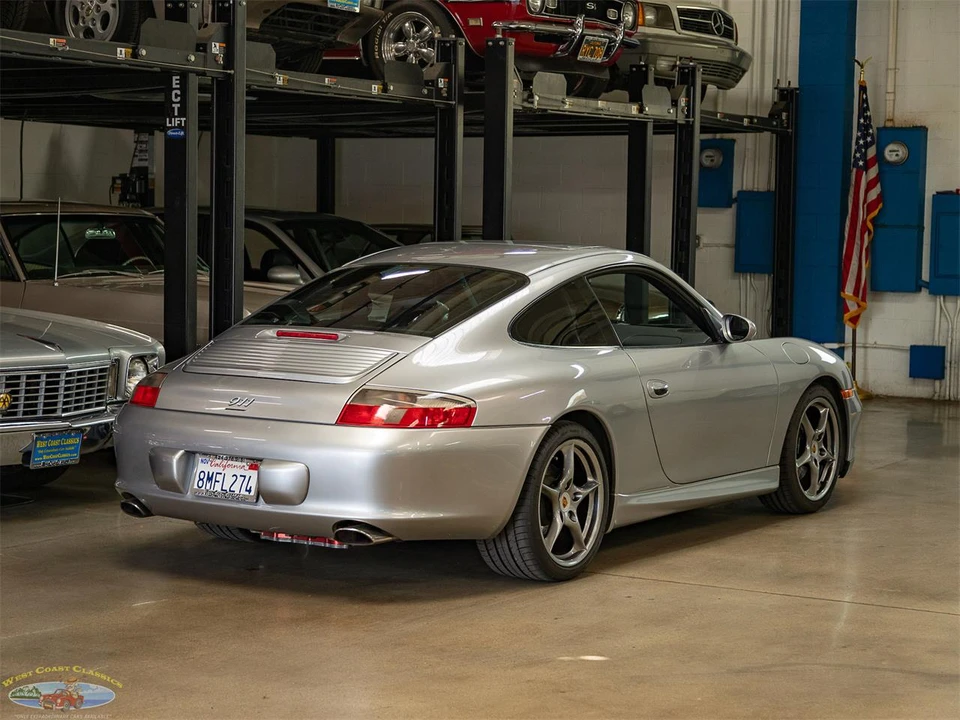 2004 Porsche 996 Carrera - Image 24 of 31
