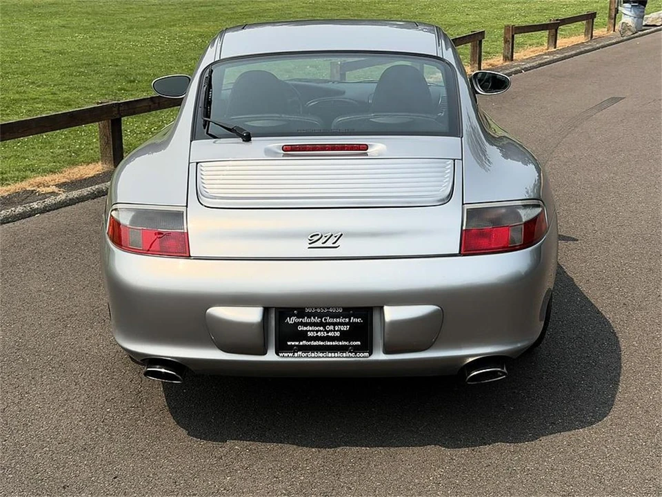 2004 Porsche 996 Carrera - Image 7 of 31