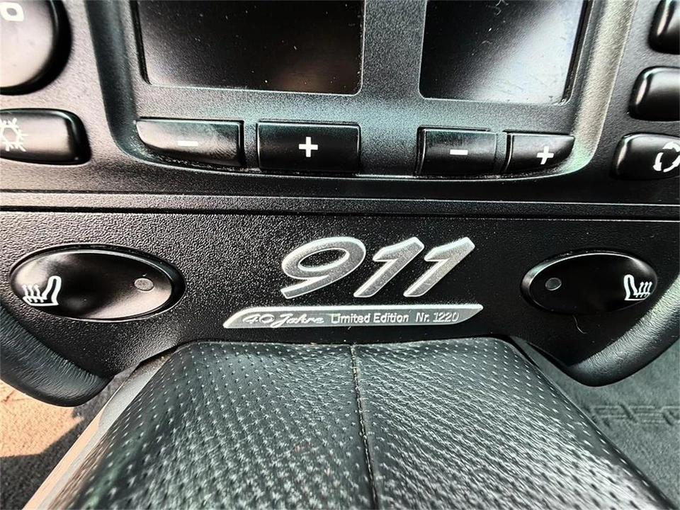 2004 Porsche 996 Carrera - Image 24 of 31