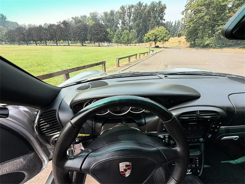 2004 Porsche 996 Carrera - Image 18 of 31