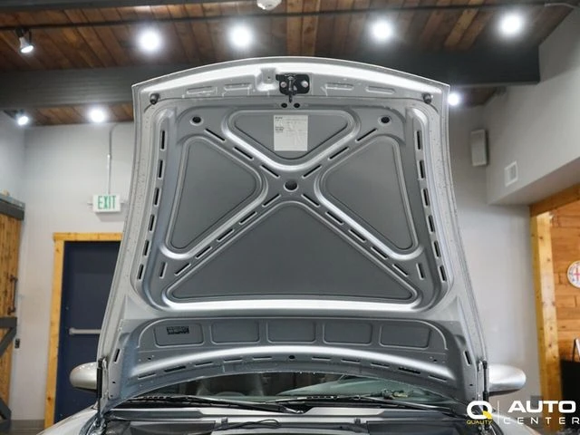 2004 Porsche 911 - Image 12 of 30