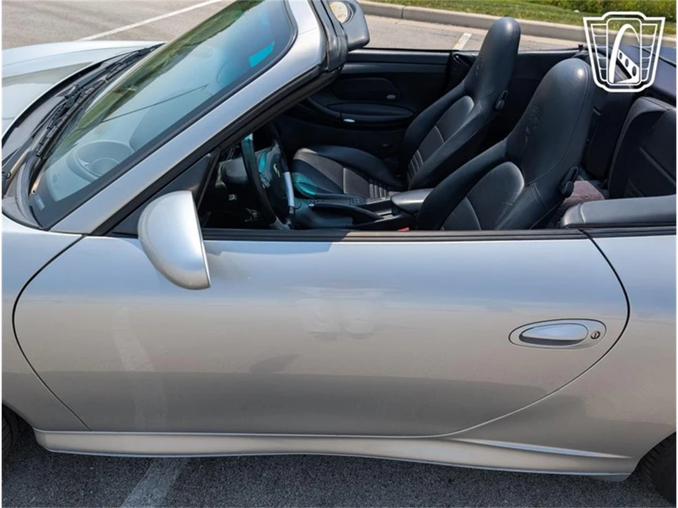 2004 Porsche 996 Carrera - Image 28 of 31